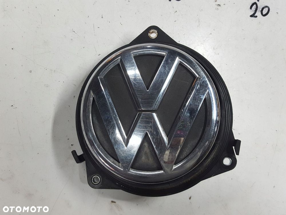 VW GOLF 6 VI 08-13r HB PASSAT CC KLAMKA KLAPY BAGAŻNIKA TYŁ - 1