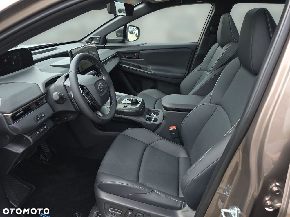 Toyota bZ4X 74.7kWh 4x4 Executive - 16