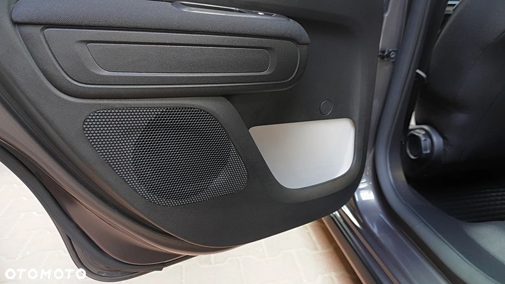 Citroën C3 1.2 PureTech Shine - 33