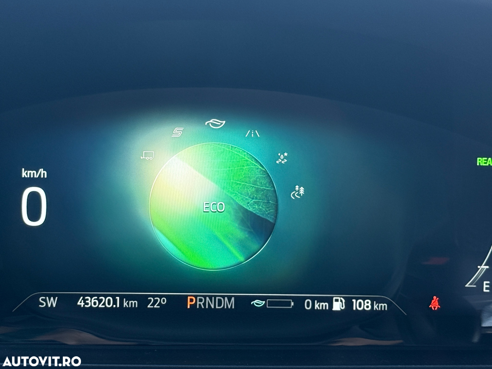 Ford Explorer 3.0 PHEV ST-Line - 12