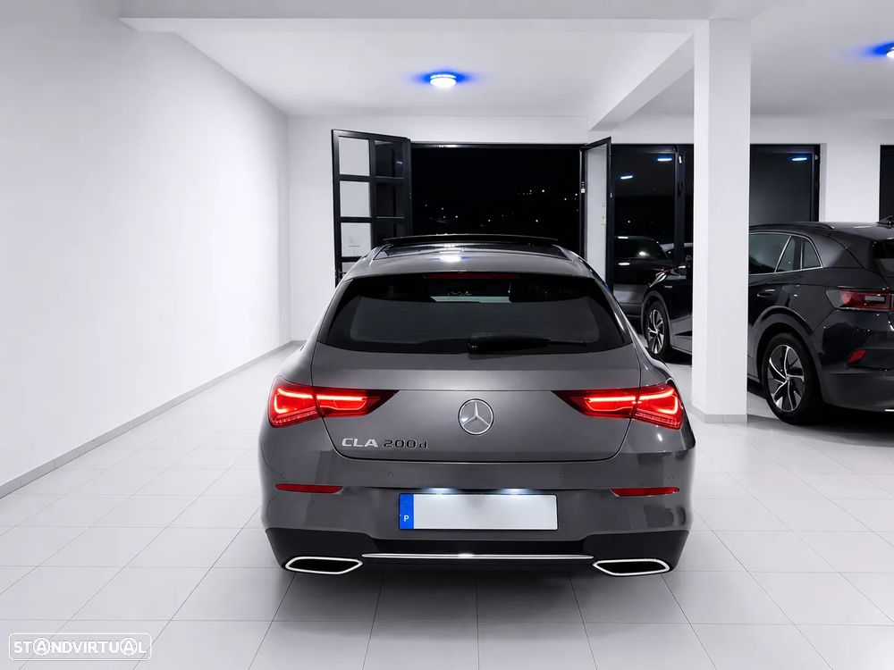 Mercedes-Benz CLA 200 d Shooting Brake AMG Line Aut. - 3