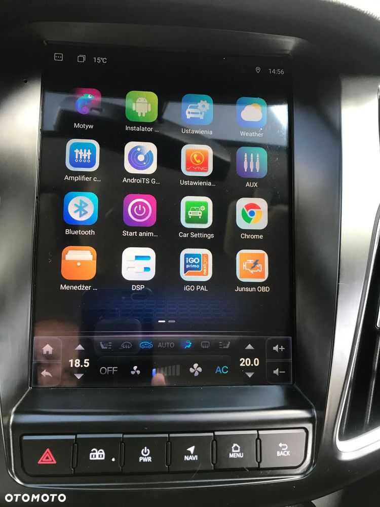 Ford Focus 1.6 TDCi DPF SYNC Edition - 8