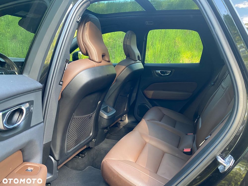 Volvo XC 60 T6 AWD Inscription - 25