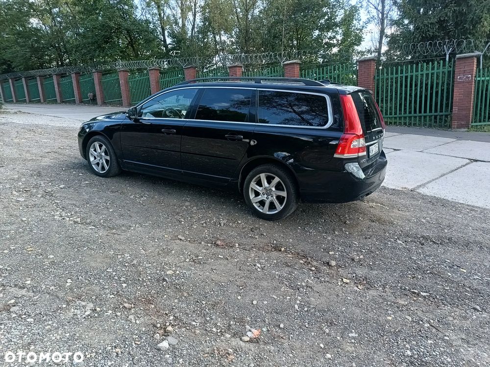 Volvo V70 D4 Geartronic Momentum - 4