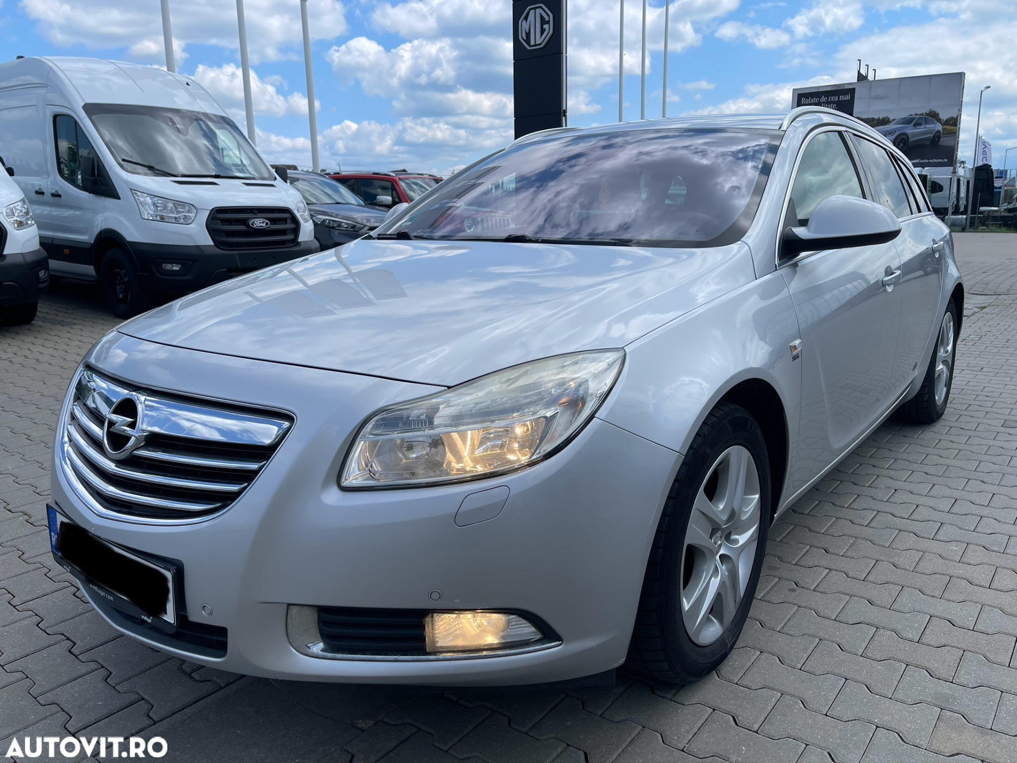 Opel Insignia 2.0 CDTI Sports Tourer - 4
