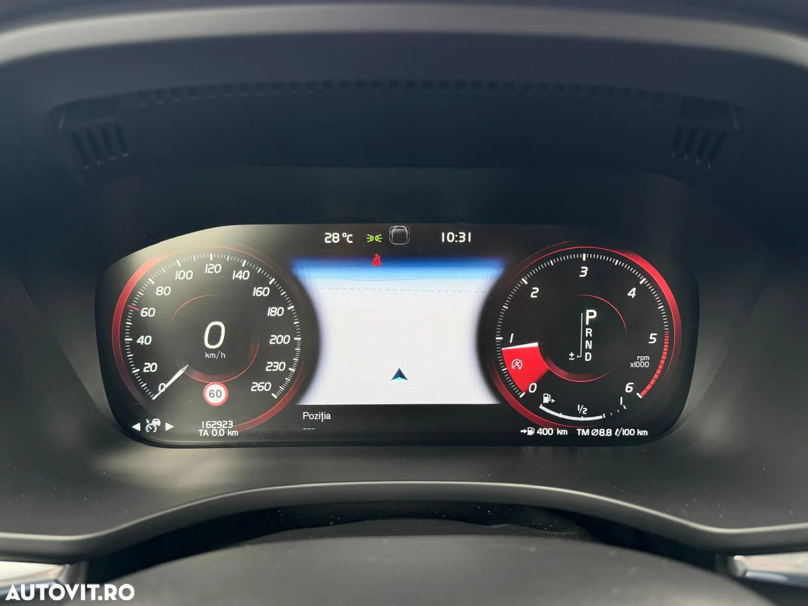 Volvo XC 60 D4 AWD Momentum - 10