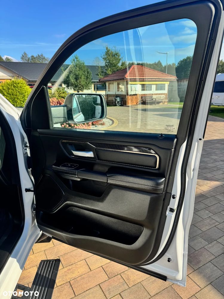 Dodge RAM 1500 5.7 4x4 - 13