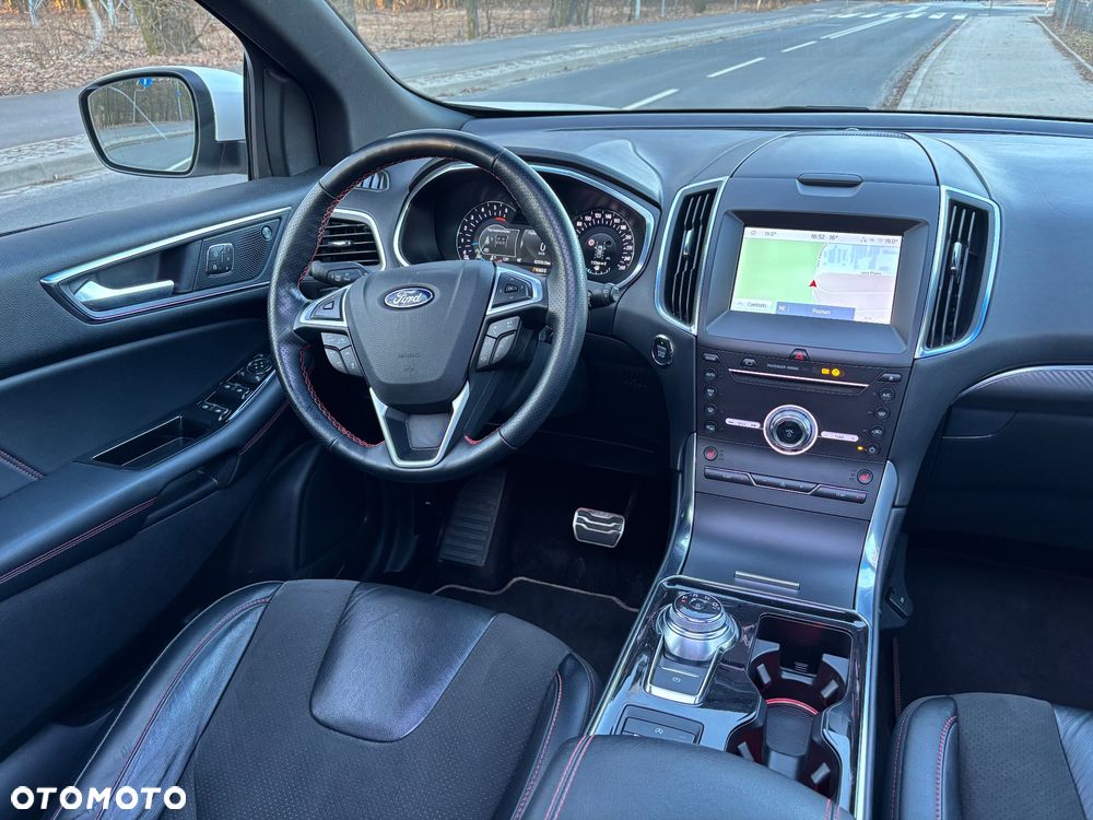 Ford Edge 2.0 EcoBlue Twin-Turbo 4WD ST-Line - 29