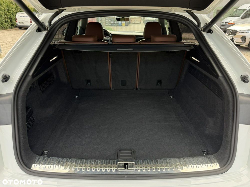 Audi Q8 - 31