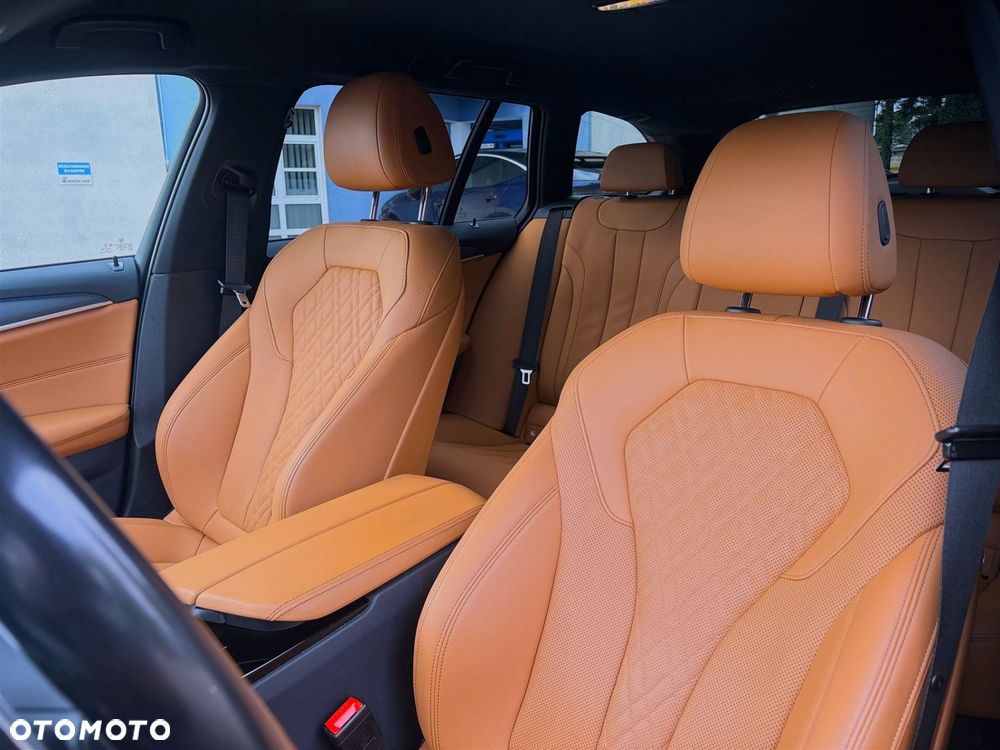 BMW Seria 5 - 14