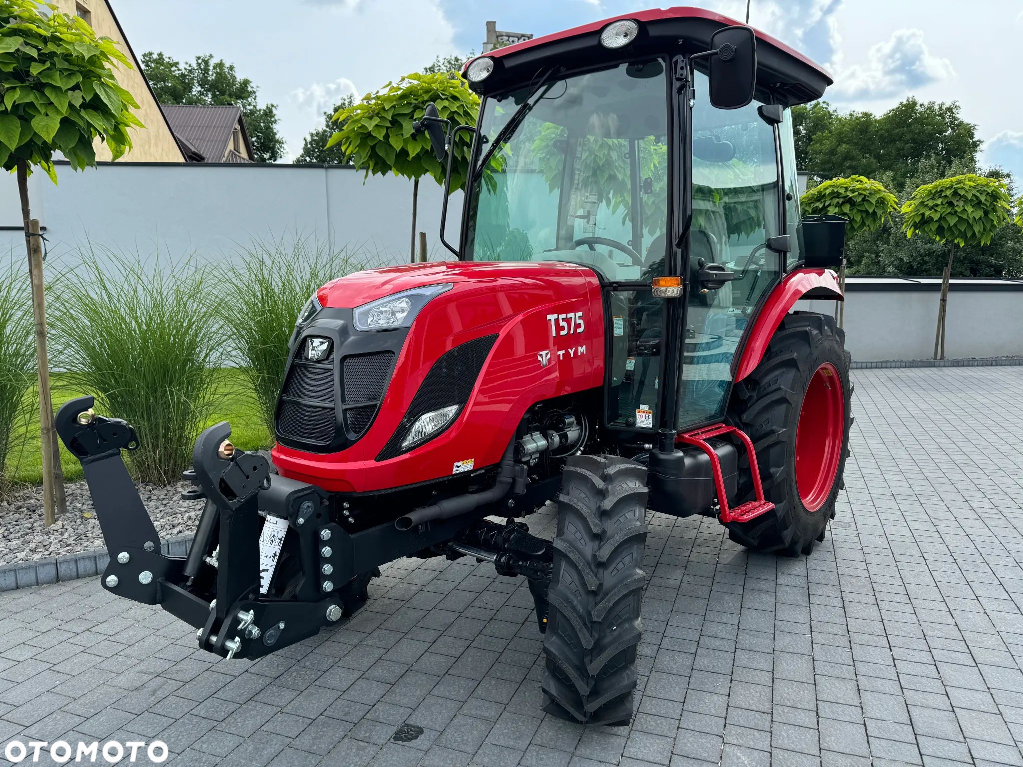 TYM T575ST - 1