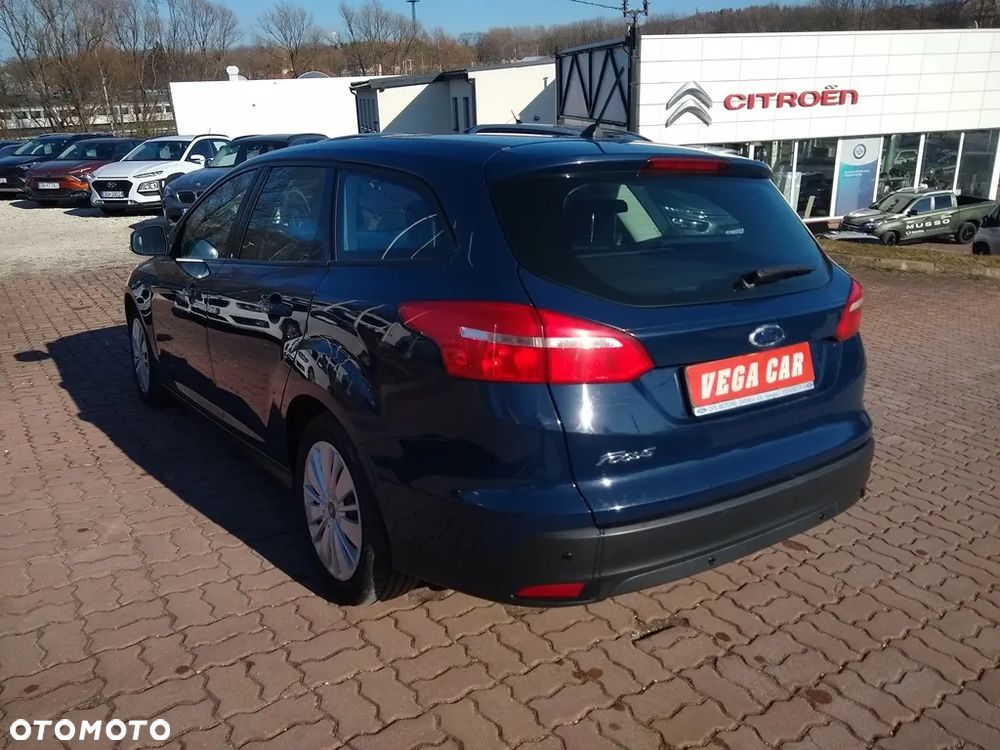 Ford Focus - 6