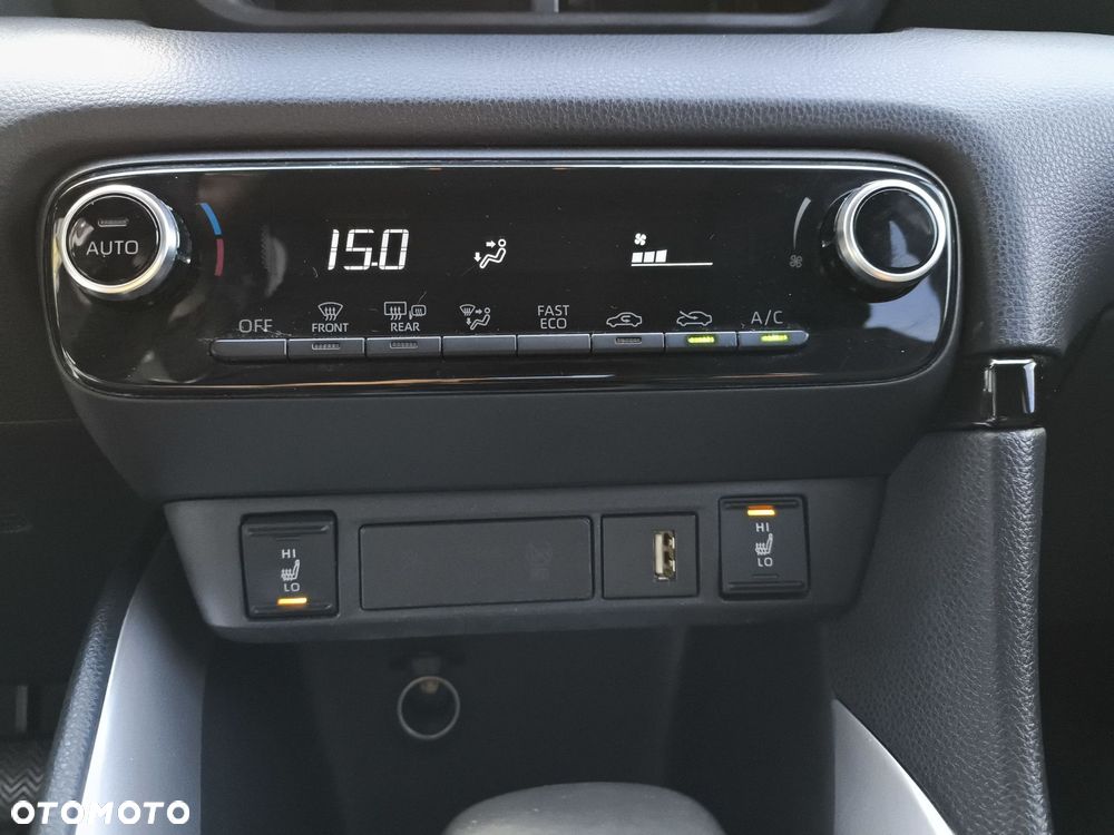 Toyota Yaris Hybrid 1.5 Comfort - 19