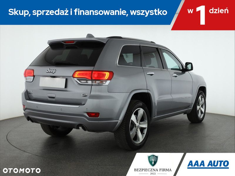 Jeep Grand Cherokee - 6