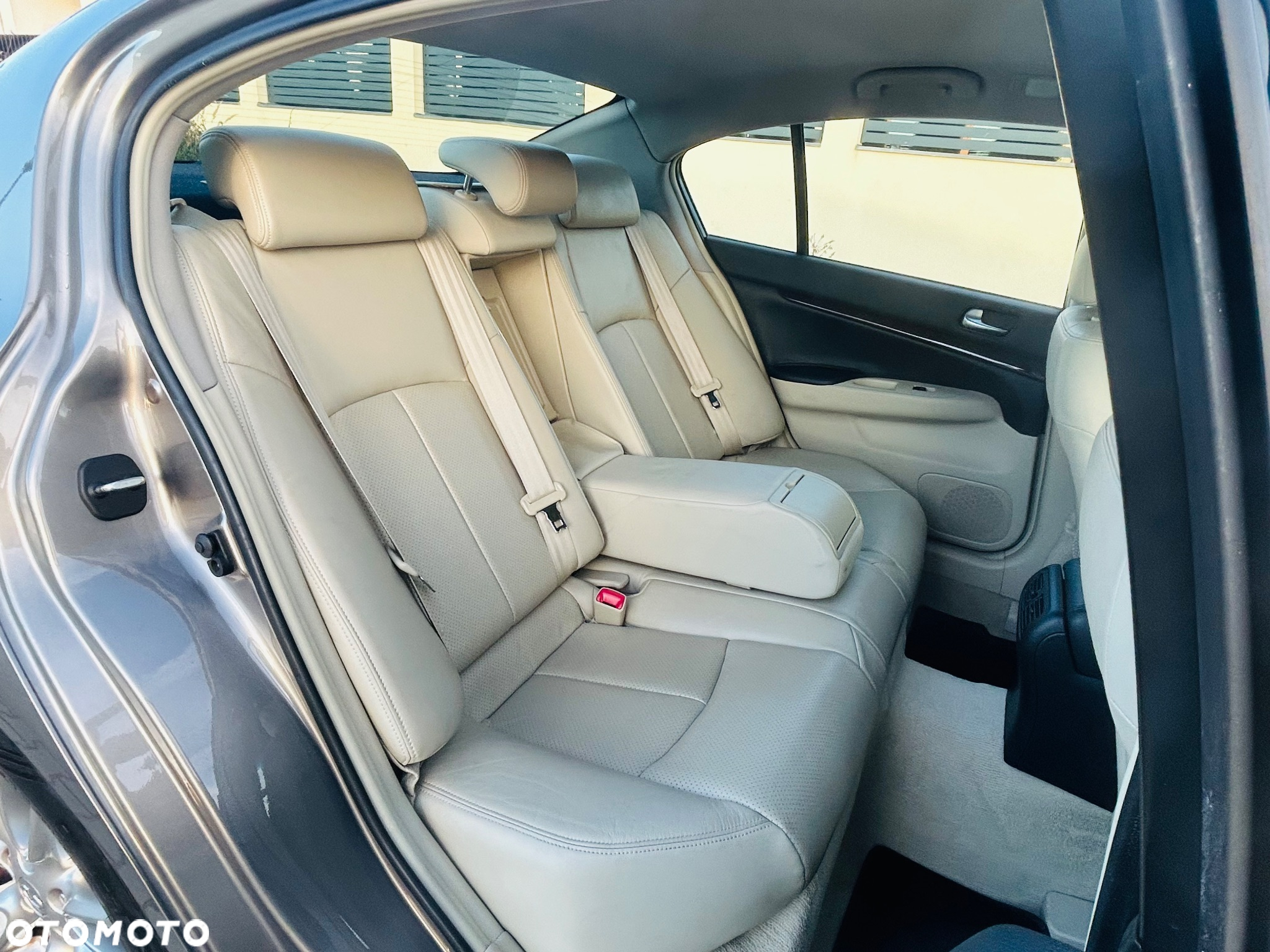 Infiniti G G37 AWD - 28