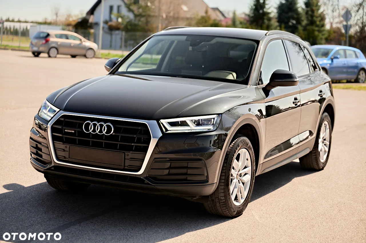 Audi Q5 50 TFSI e Quattro S tronic - 4
