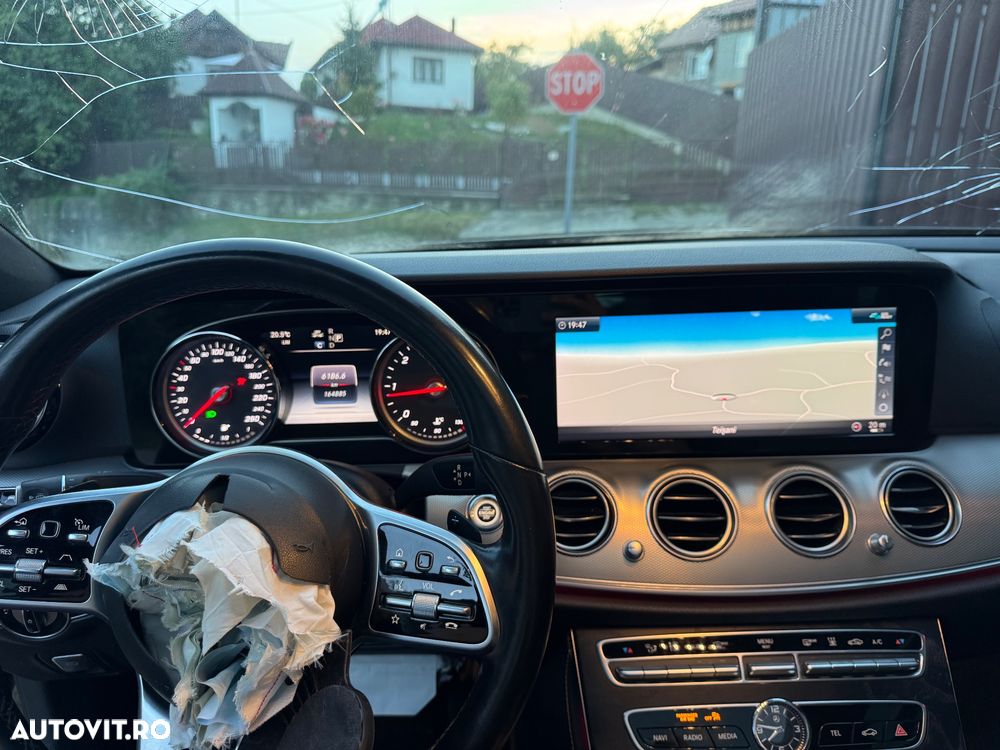 Mercedes-Benz E 220 d 9G-TRONIC - 16