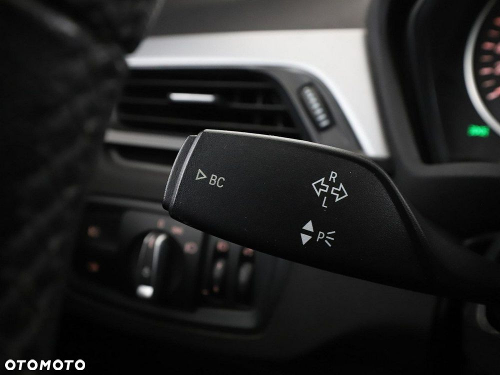 BMW X1 xDrive18d Advantage - 34