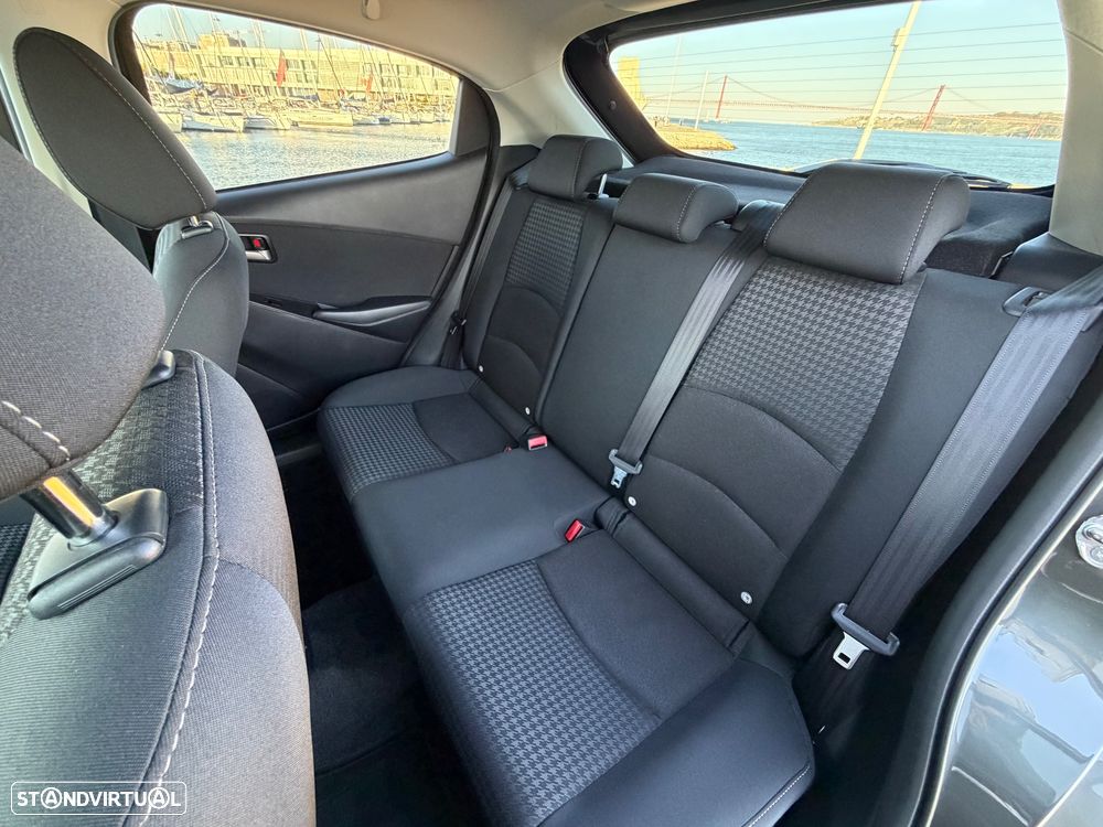 Mazda 2 1.5 Sky-G Advance Navi - 8