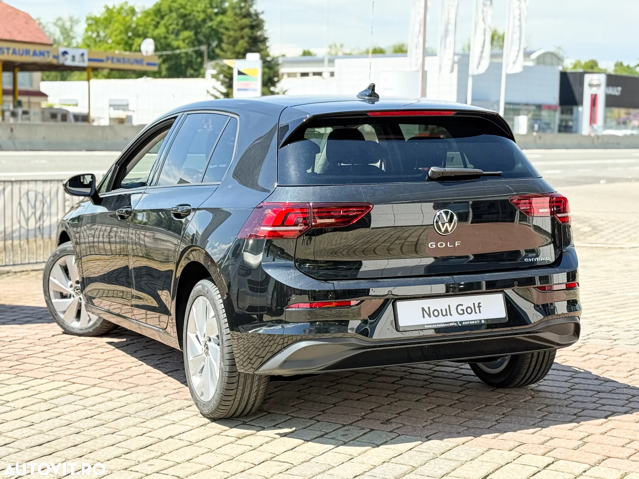 Volkswagen Golf 1.5 TSI eHybrid DSG PHEV Life - 5