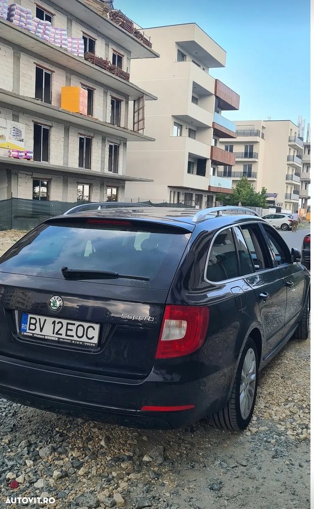Skoda Superb 2.0 TDI Elegance - 6