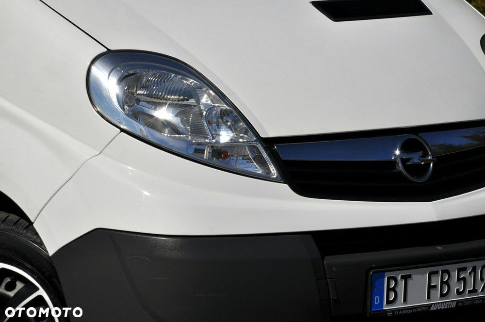 Opel Vivaro - 14
