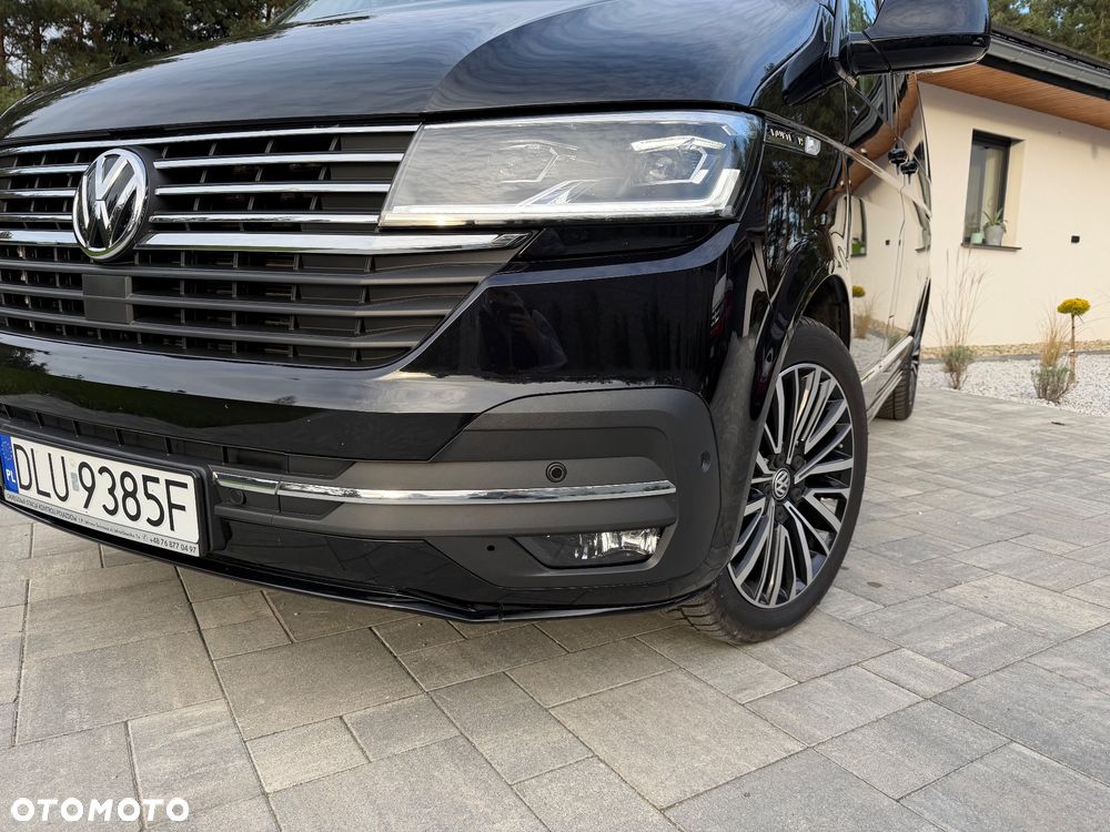 Volkswagen Multivan - 12