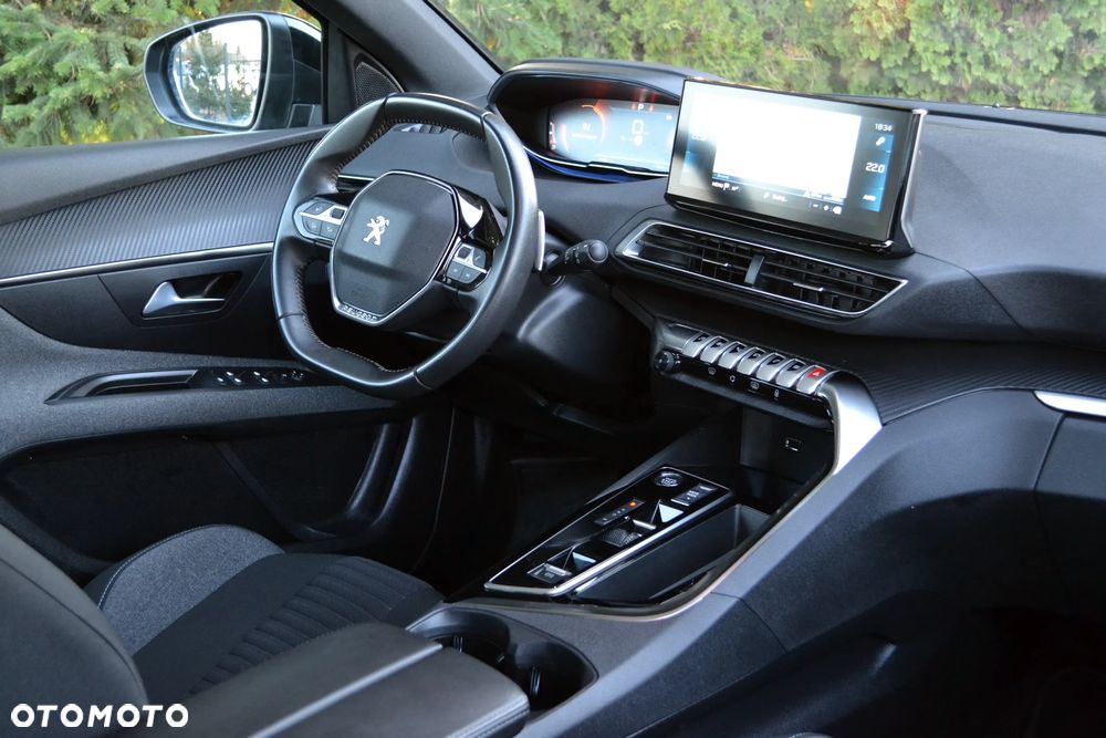 Peugeot 3008 - 21
