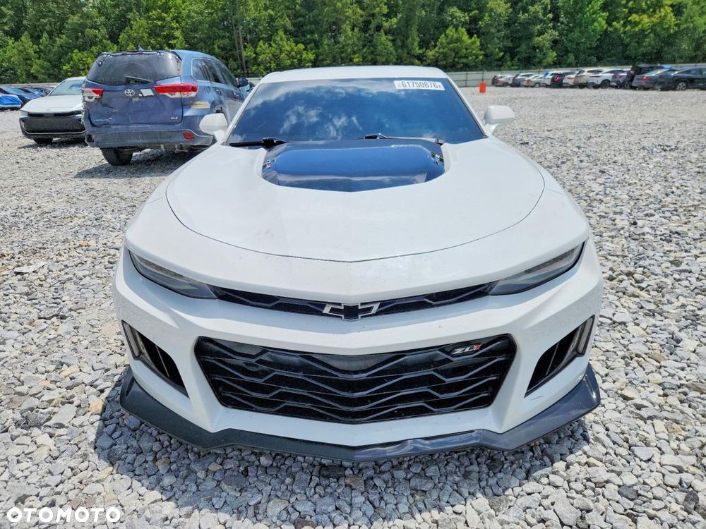 Chevrolet Camaro - 2