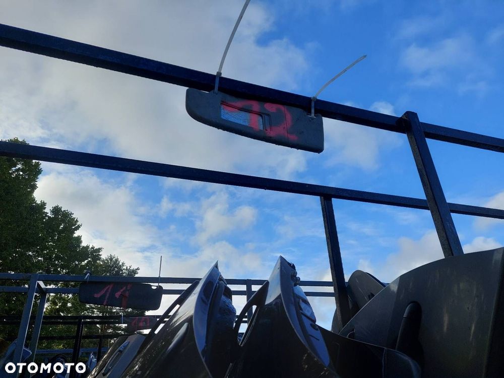 DRZWI KOMPLETNE LEWY TYŁ HYUNDAI I30 I HB 5D 2R - 17