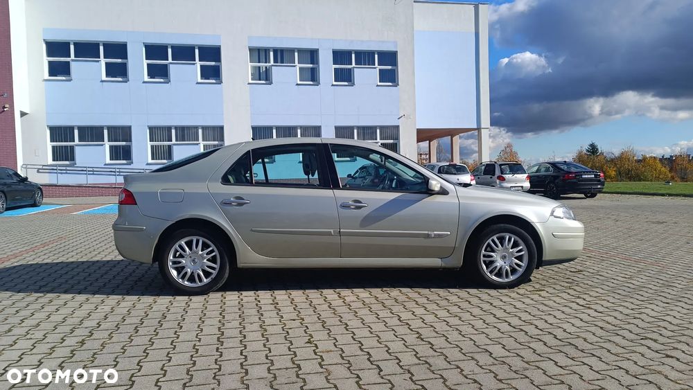 Renault Laguna II 2.0T Image - 13