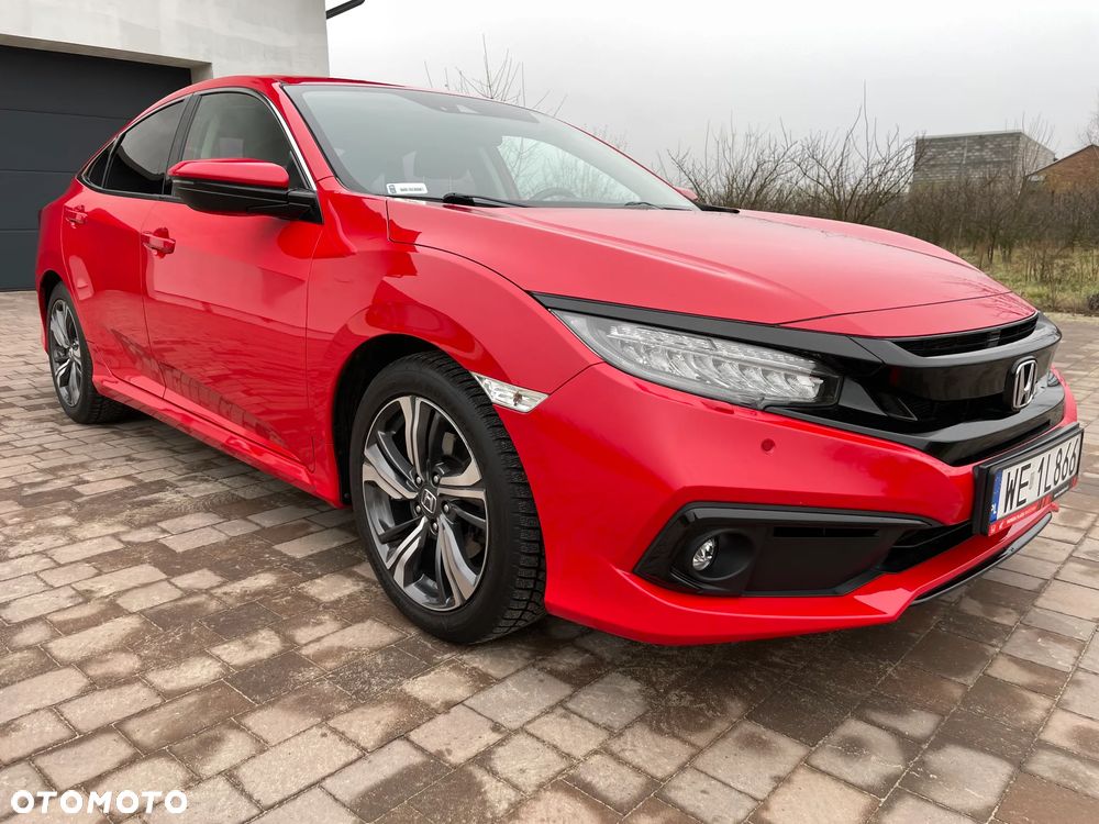 Honda Civic 1.5 T Elegance CVT - 1