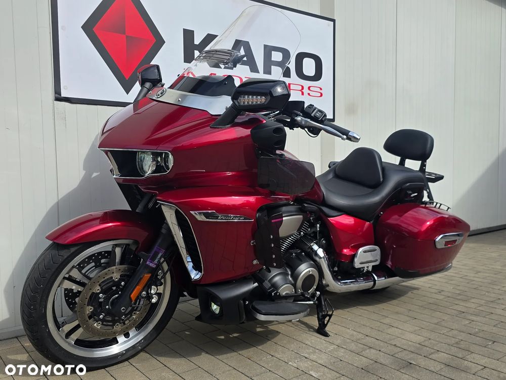 Yamaha Venture - 8