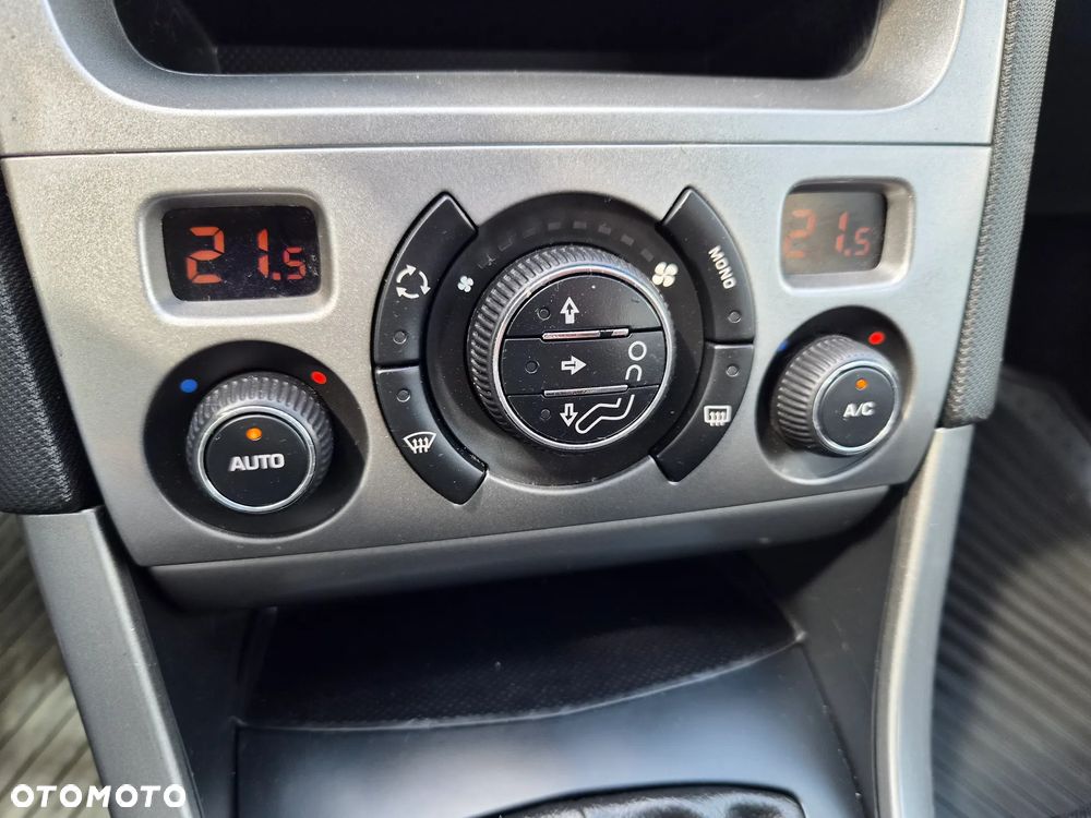 Peugeot 308 1.6 HDi Active - 13