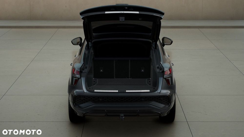 Audi Q3 Sportback - 12