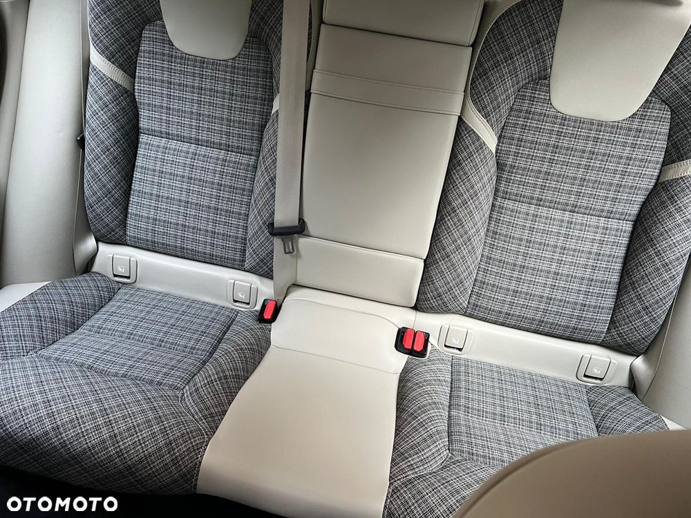 Volvo XC 60 - 12