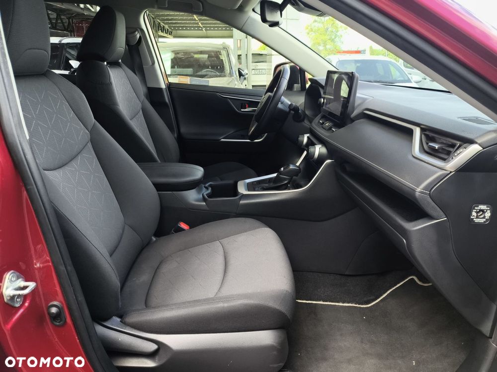 Toyota RAV4 - 22