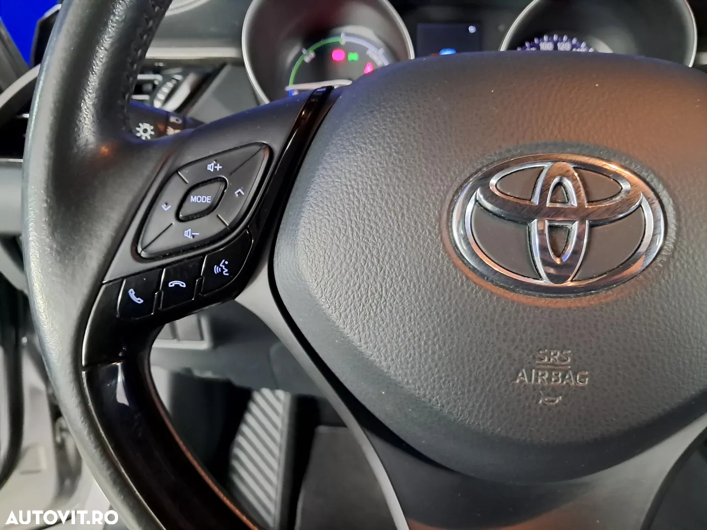 Toyota C-HR - 12