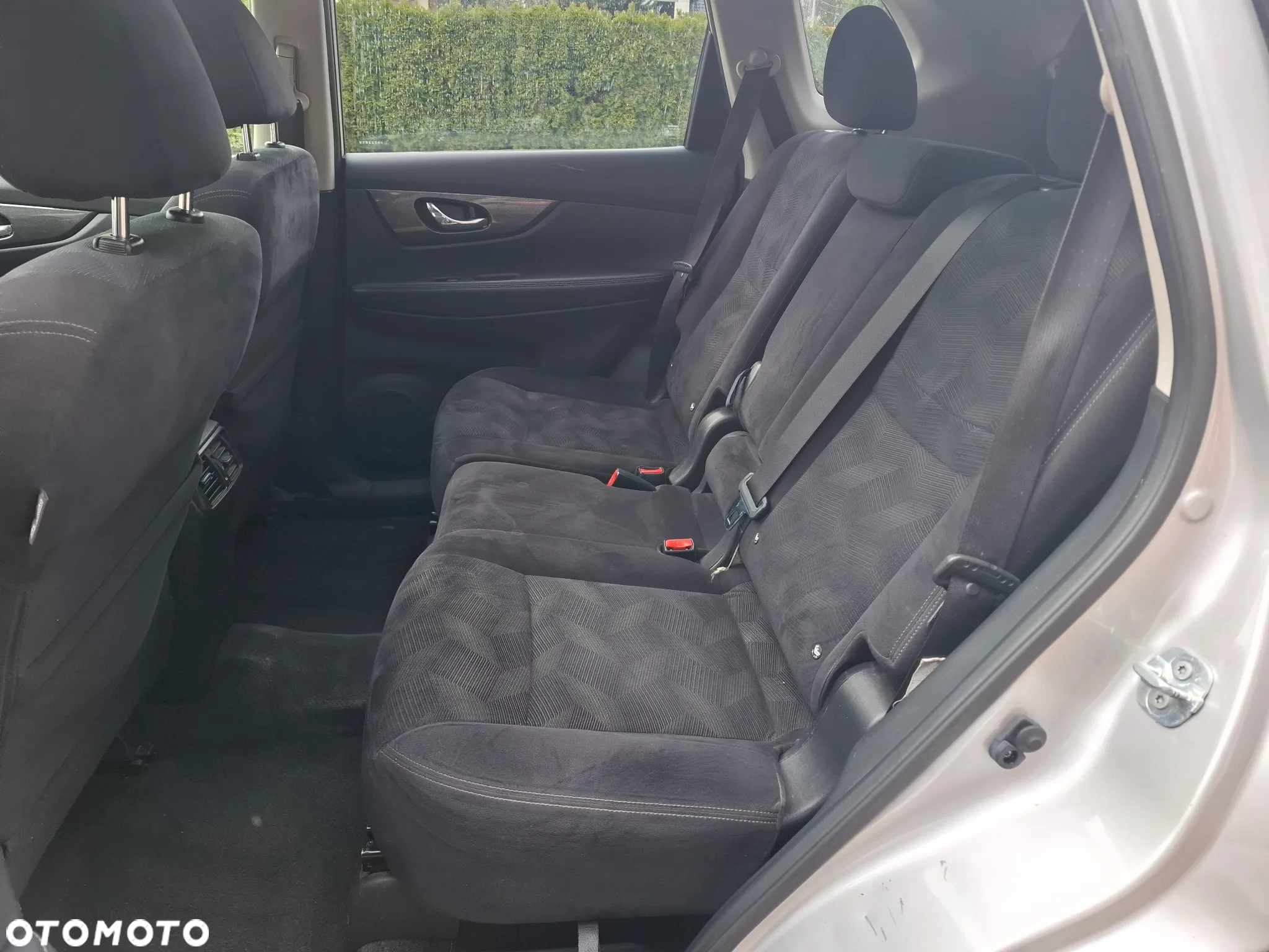 Nissan X-Trail 1.6 DCi Tekna 2WD - 17
