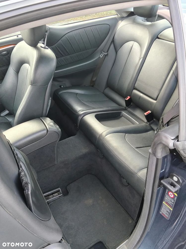 Mercedes-Benz CLK Coupe 200 Kompressor Automatik Elegance - 9