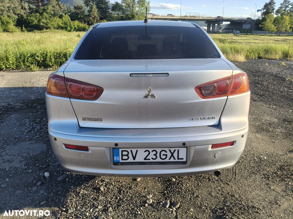 Mitsubishi Lancer 1.5 Inform A01 - 3