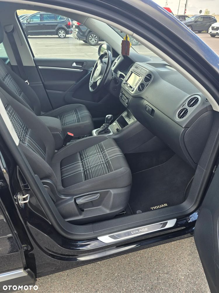 Volkswagen Tiguan 2.0 TDI SCR 4MOTION BlueMotion Technology DSG Lounge Track & Style - 10