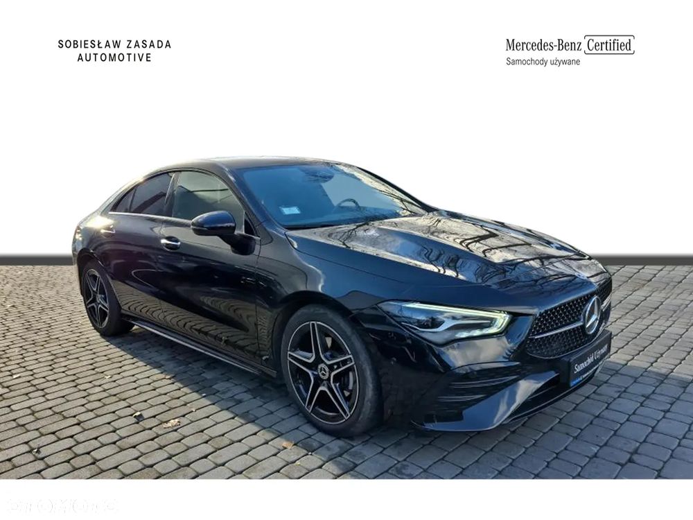 Mercedes-Benz CLA 180 7G-DCT - 2