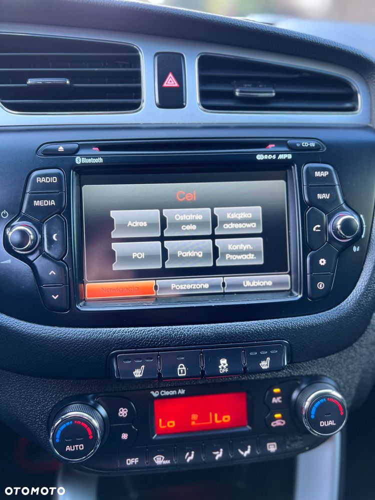 Kia Ceed 1.6 GDI Platinum Edition - 34