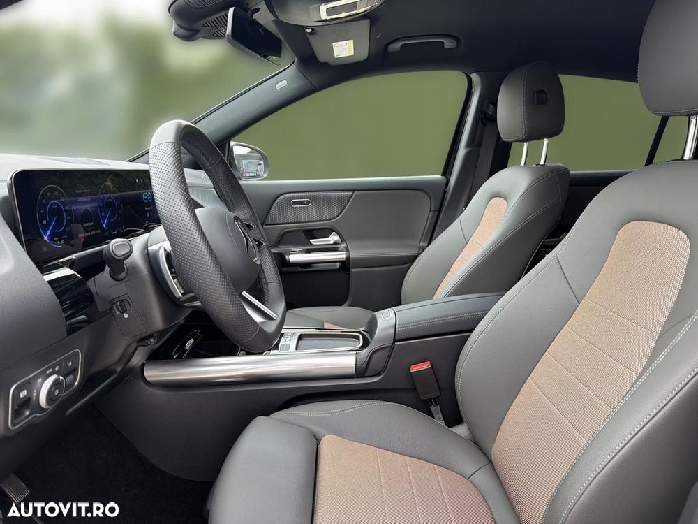 Mercedes-Benz EQA 250+ - 13