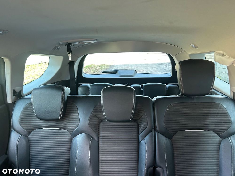 Renault Scenic - 31