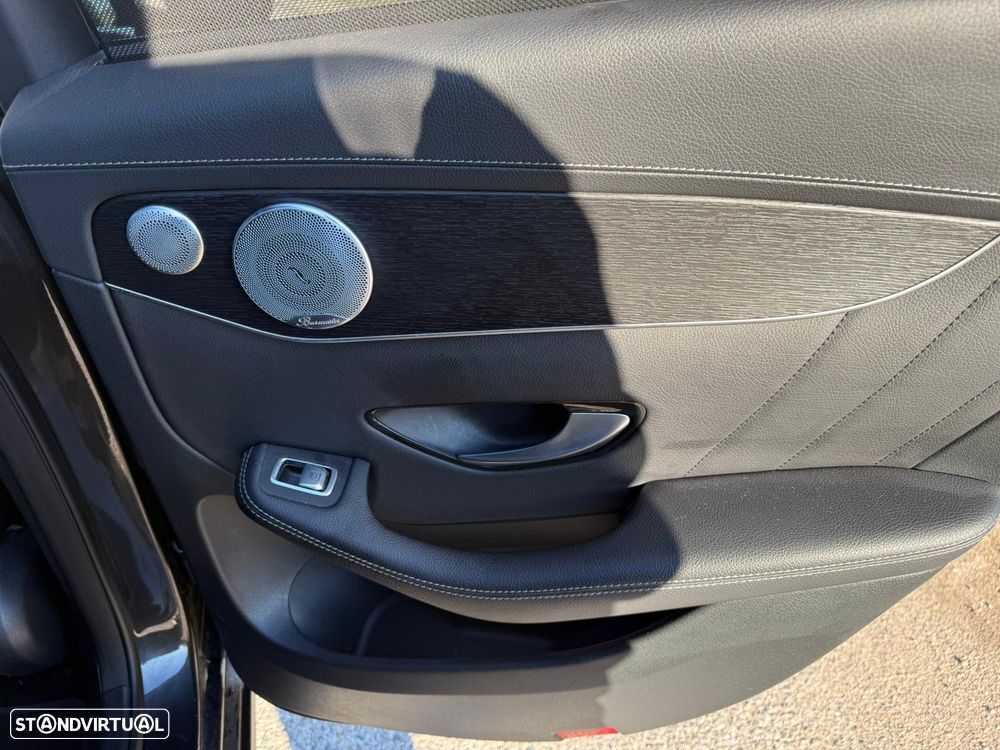 Mercedes-Benz GLC 300 e 4Matic - 17