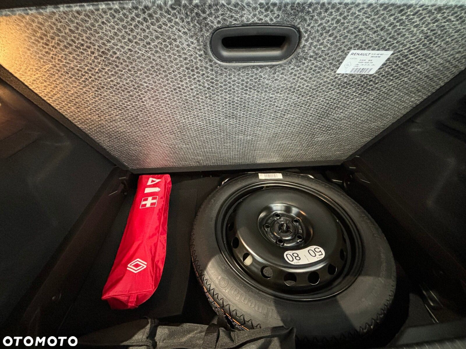 Renault Captur - 23