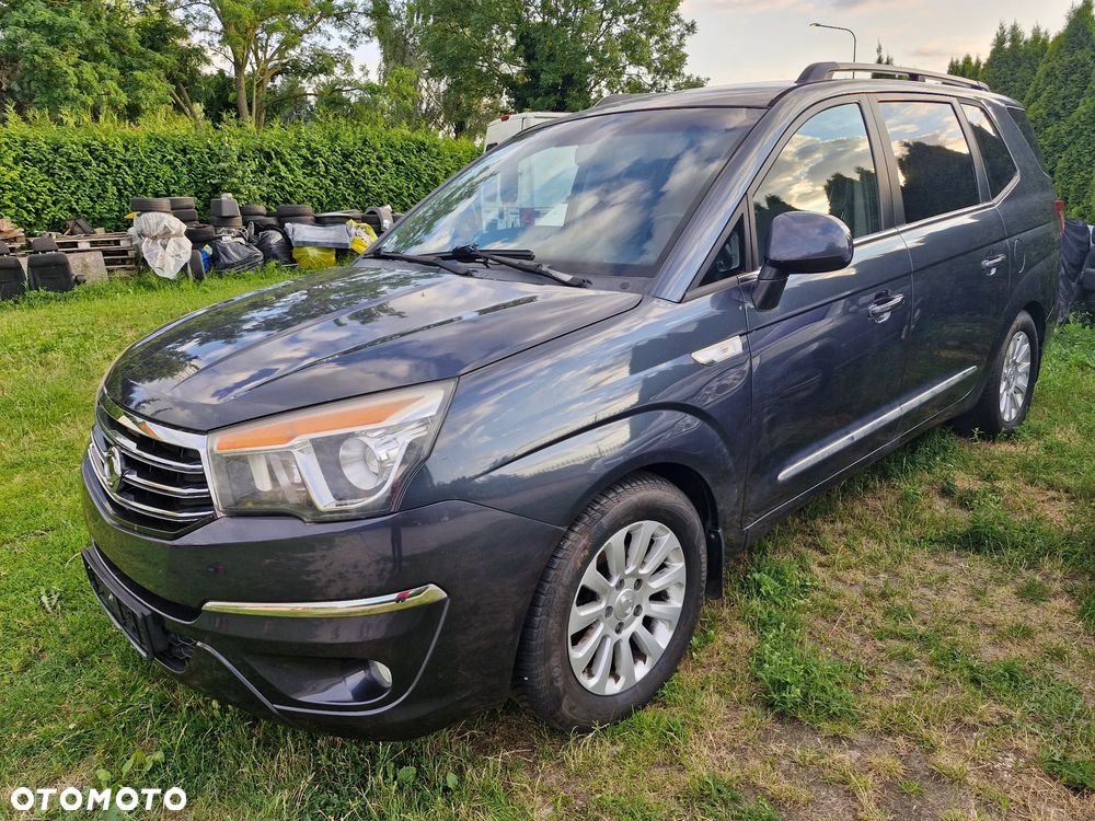 SsangYong/KGM Rodius 200 e-XDi Crystal Plus - 8