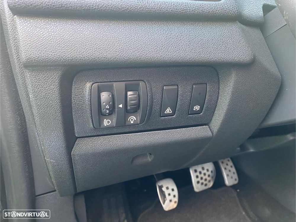 Renault Mégane Sport Tourer 1.5 dCi GT Line SS - 12